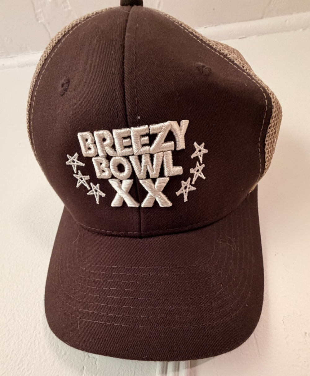 Chris Brown Tour Merch 20 Years Breezy Bowl XX Trucker Hat Snapback Cap Brown